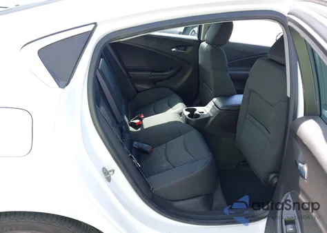 2017 Chevrolet Volt Lt z USA, uszkodzony, nr VIN 1G1RC6S58HU149019